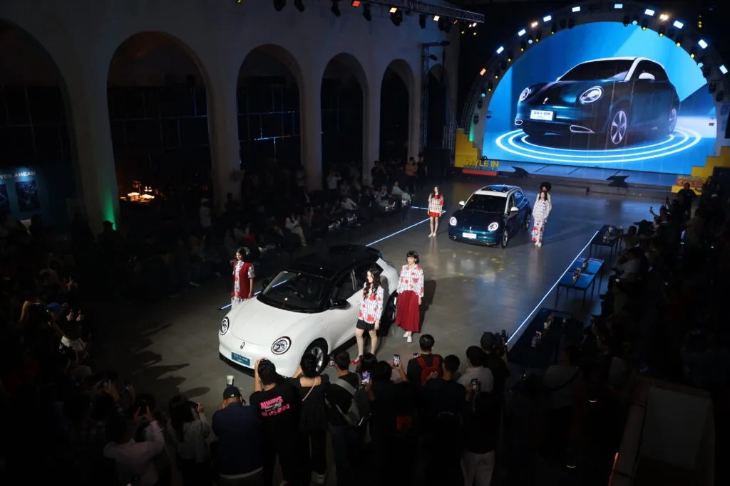 GWM ORA 03 Resmi Meluncur di Indonesia, Mobil Listrik Bergaya Retro Futuristik untuk Generasi Modern